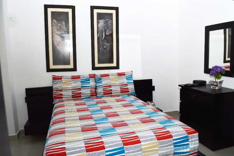 Hotel Merey Санто Доминго Екстериор снимка