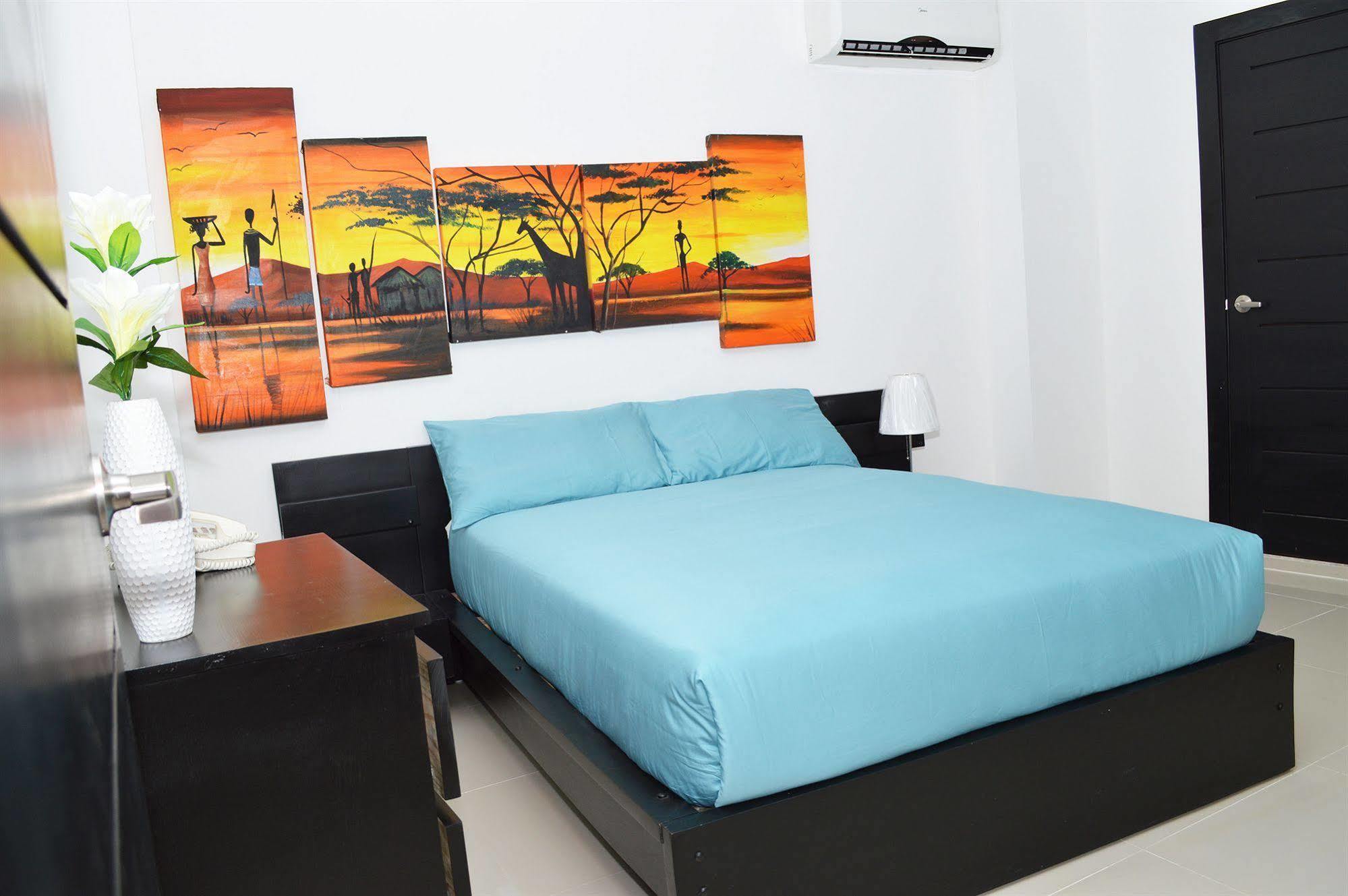 Hotel Merey Санто Доминго Екстериор снимка